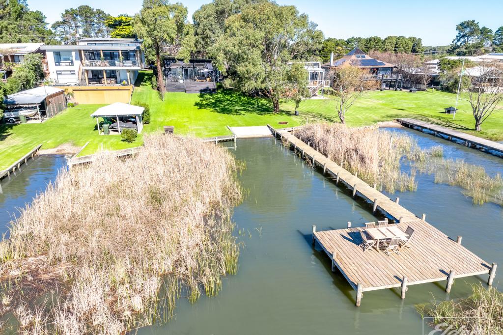 72 Narnu Bay Dr, Hindmarsh Island, SA 5214