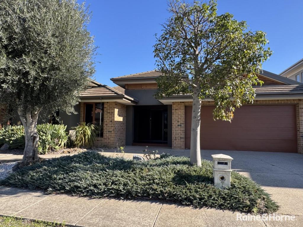 7 EAGLES NEST WAY, POINT COOK, VIC 3030
