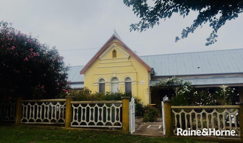 2/49 Combermere St, Goulburn, NSW 2580