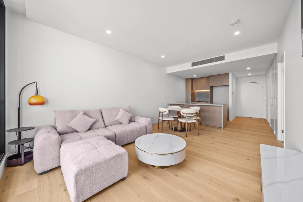 1207/36-42 Stanhill Dr, Chevron Island, QLD 4217