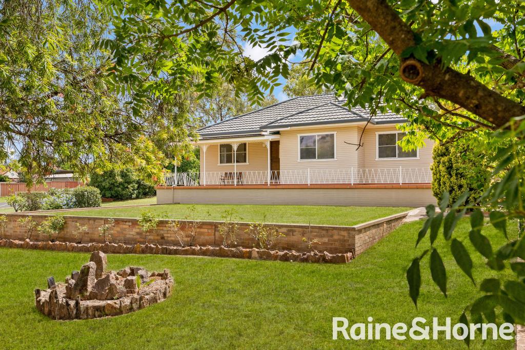 4 QUEEN ST, GULGONG, NSW 2852