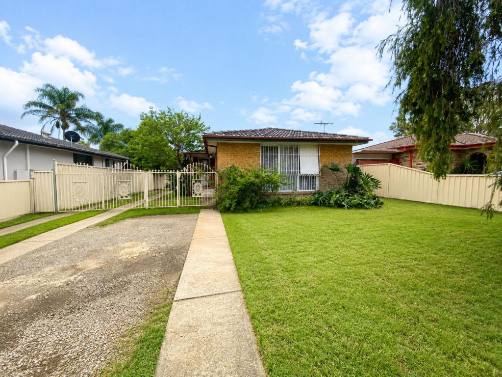 130 MAPLE RD, NORTH ST MARYS, NSW 2760