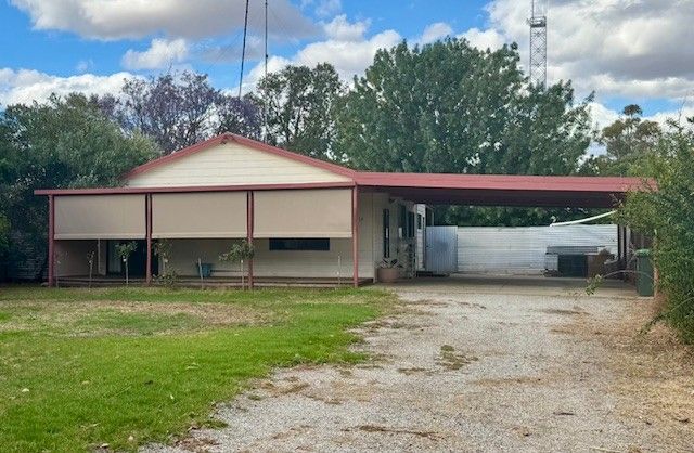 19 Cook St, Wakool, NSW 2710