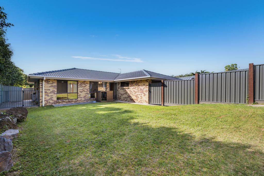 2/4 Paramount Pl, Oxenford, QLD 4210