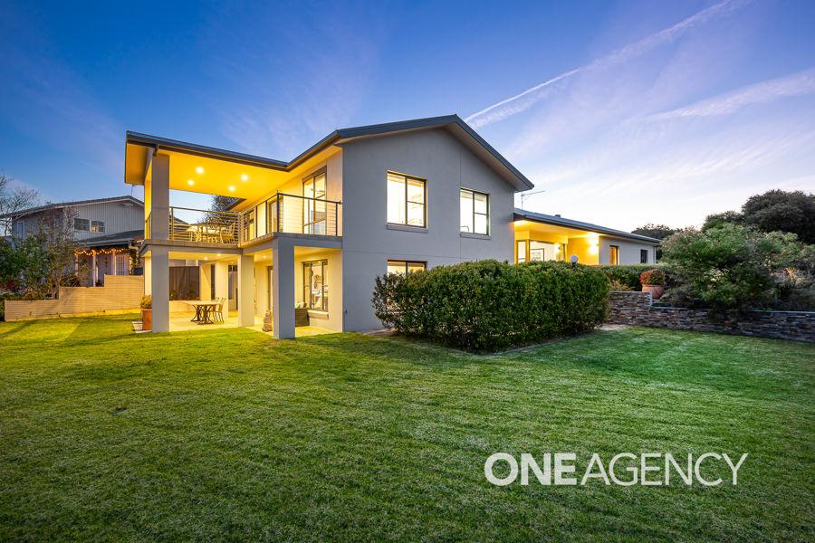 20 Lakeside Dr, Lake Albert, NSW 2650