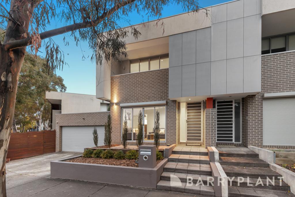 12 PRINCETON TCE, BUNDOORA, VIC 3083