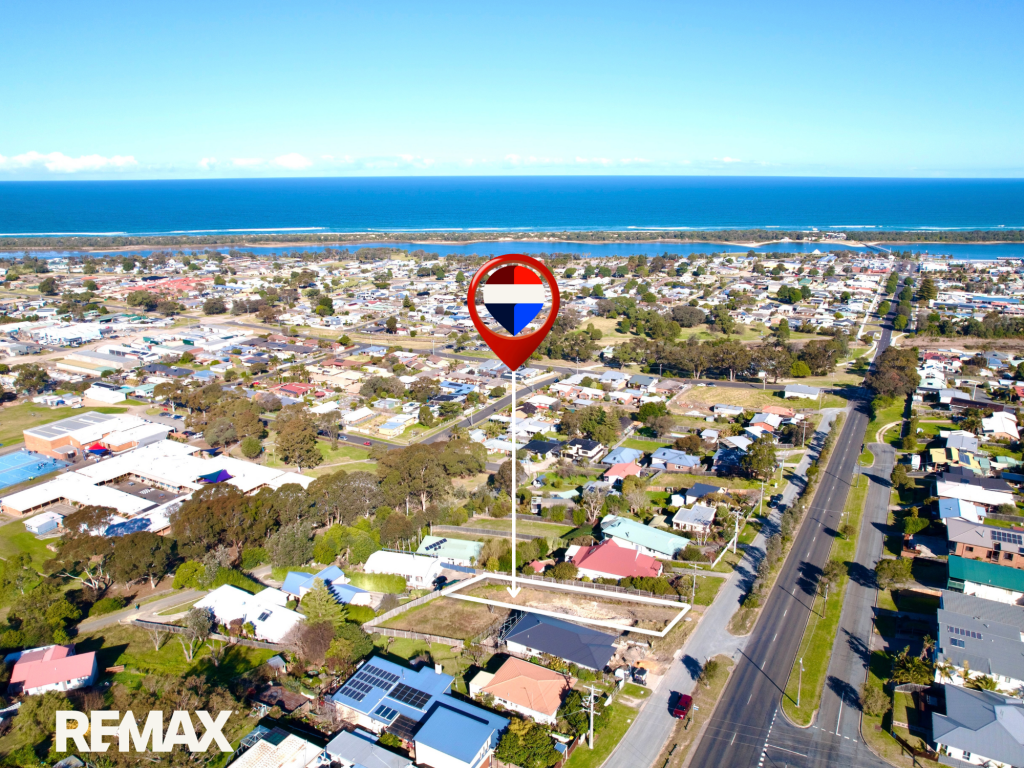 120 Myer St, Lakes Entrance, VIC 3909