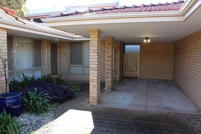 4/157 Stock Rd, Attadale, WA 6156