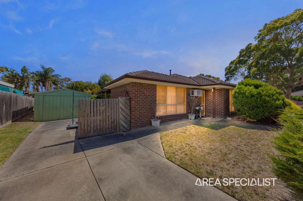 13 Wakefield Ct, Cranbourne North, VIC 3977