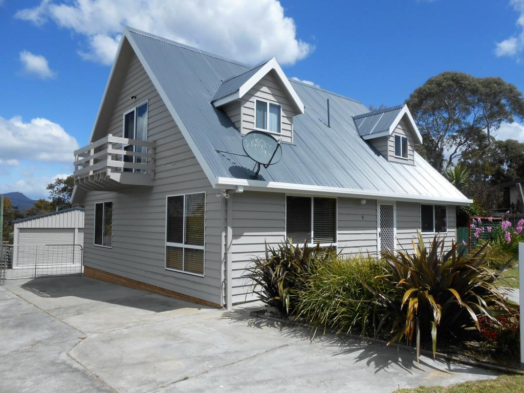 9 UPPER SCAMANDER RD, SCAMANDER, TAS 7215