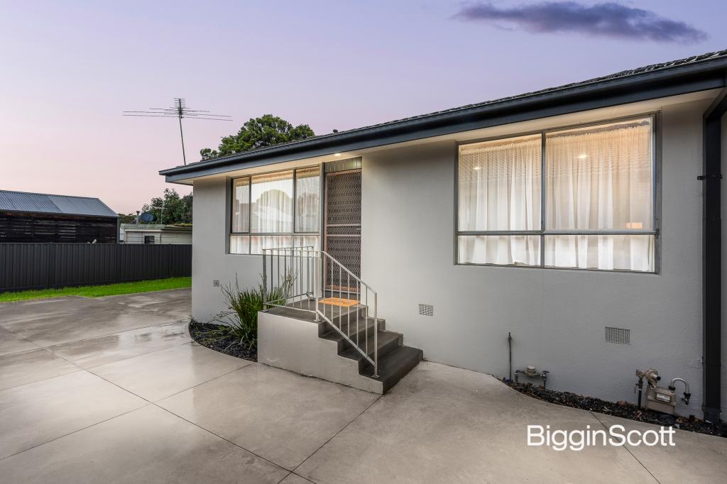 3/2 AVONHURST DR, GLEN WAVERLEY, VIC 3150
