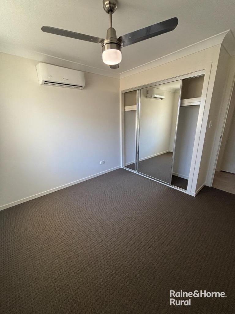 2/10 Highview Cl, Roma, QLD 4455