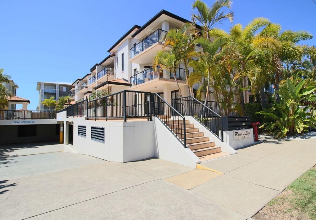 17/8 Lloyd St, Southport, QLD 4215