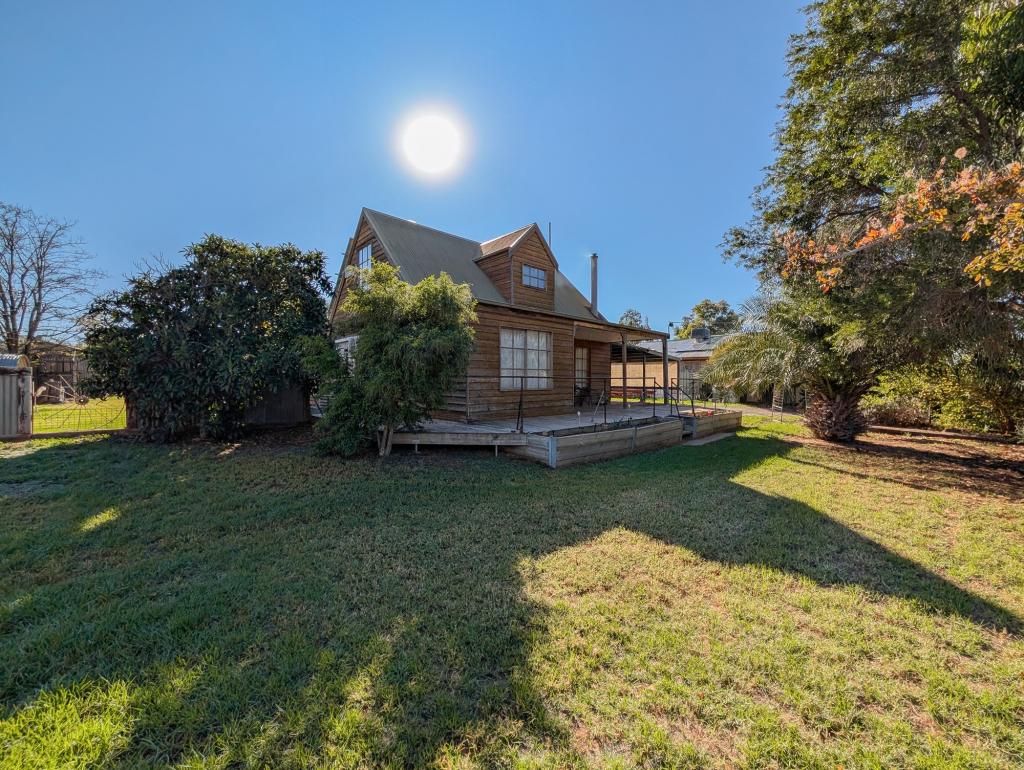 54 Donald St, Nyah West, VIC 3595