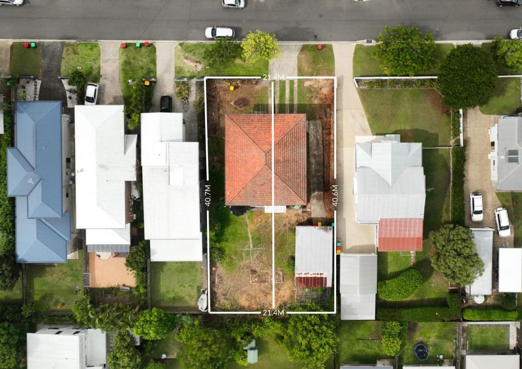14 Shackleton St, Kedron, QLD 4031
