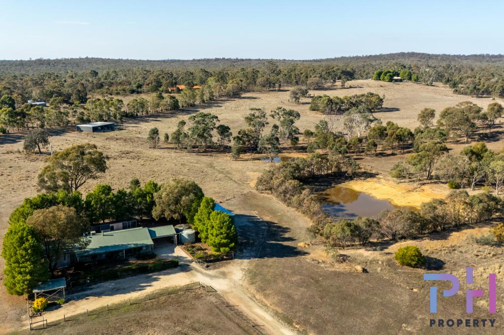 19 Trent Ct, Axe Creek, VIC 3551