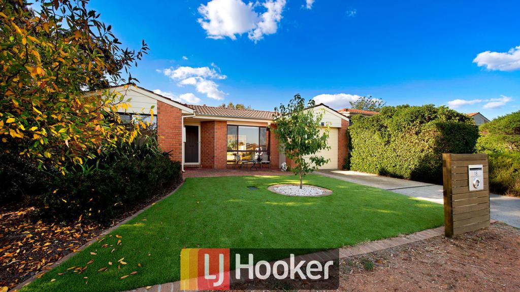 18 Mainwaring Rich Cct, Palmerston, ACT 2913