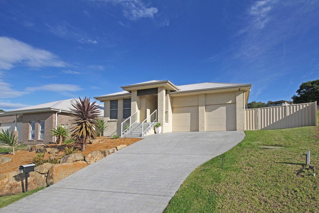 56 Settlers Way, Mollymook, NSW 2539