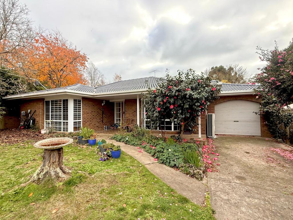 41 Waratah Dr, Warragul, VIC 3820