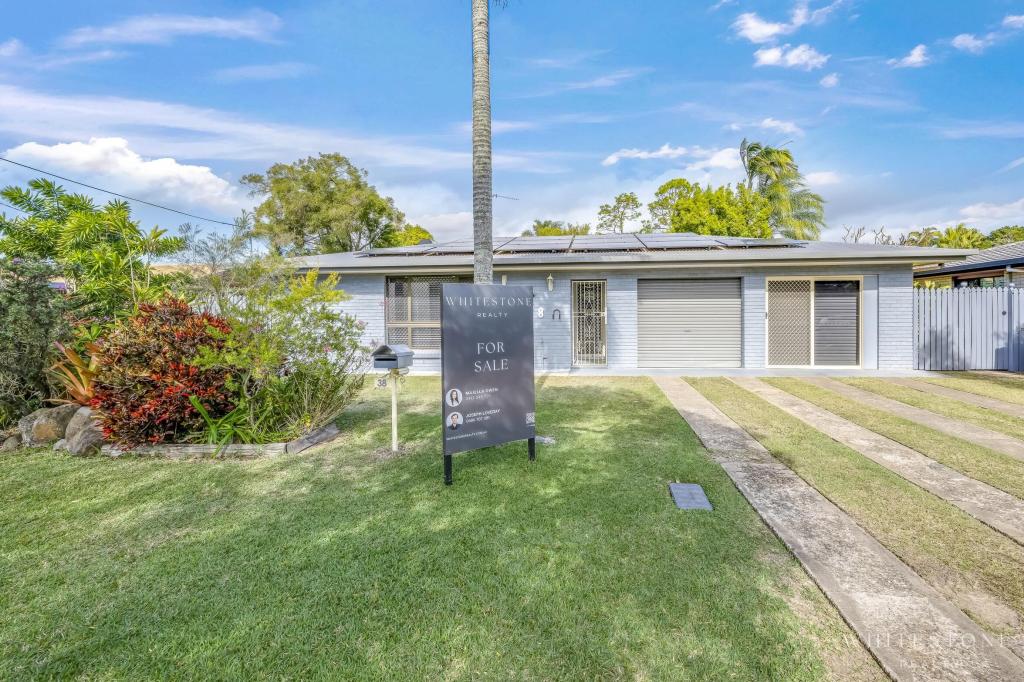 38 Sinclair St, Avenell Heights, QLD 4670