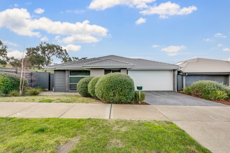 20 Hound Ct, Pakenham, VIC 3810