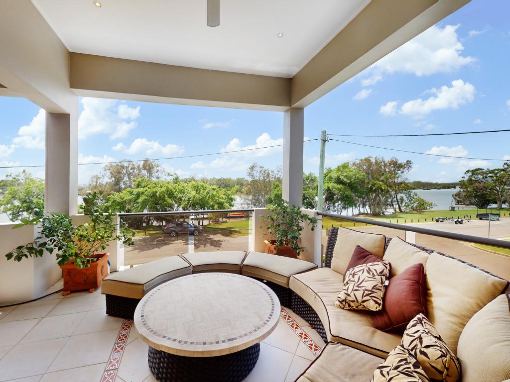 2/11 Hilton Esp, Tewantin, QLD 4565