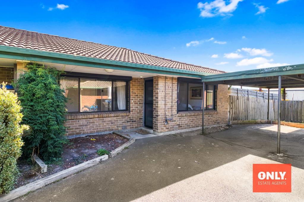 6/2-4 CHARLES ST, PAKENHAM, VIC 3810