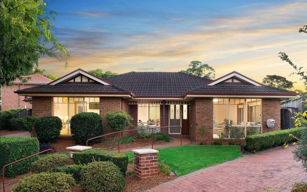 18 Cardiff Way, Castle Hill, NSW 2154