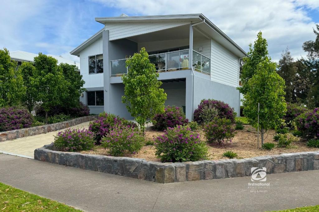 28 Plateau Ave, Metung, VIC 3904