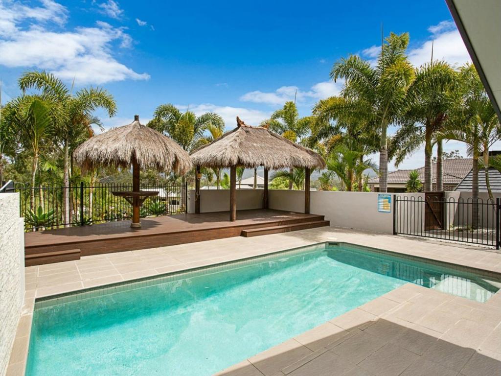 9 Honey Eater Ct, Gilston, QLD 4211