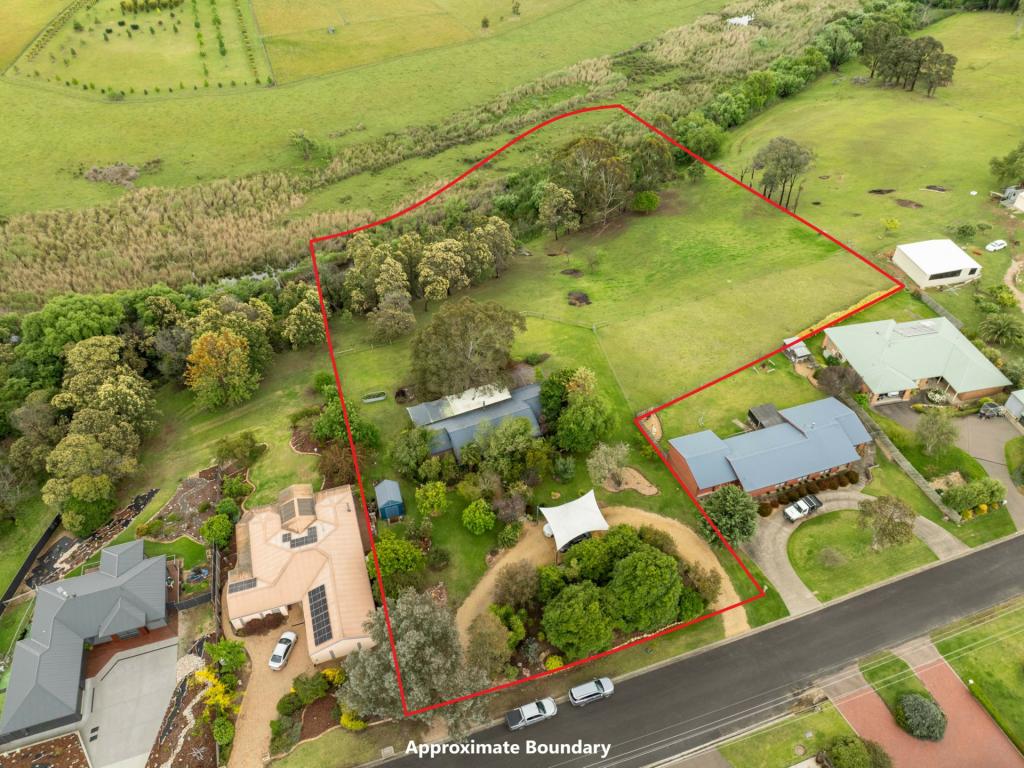 11 THE BOULEVARDE, WY YUNG, VIC 3875