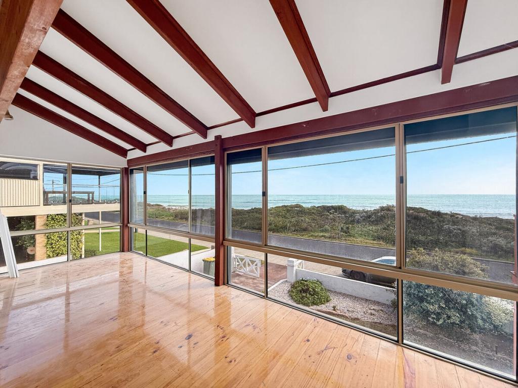 131 Spinaway Pde, Falcon, WA 6210