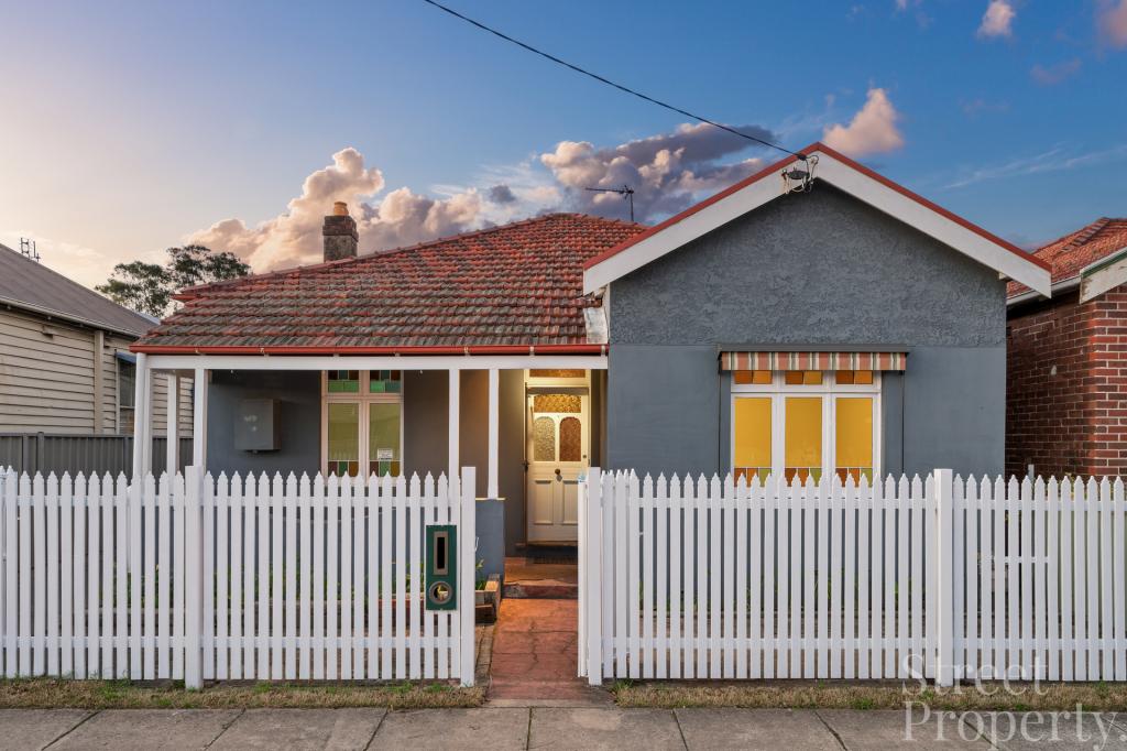 15 George St, Mayfield East, NSW 2304