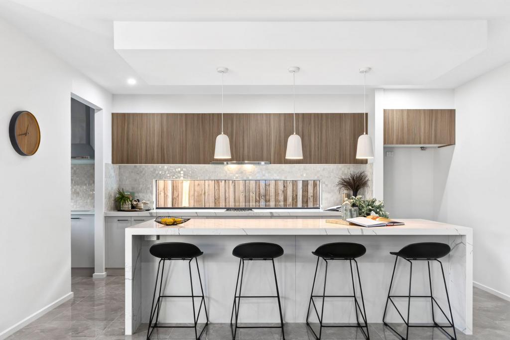 10 Sunlight Cct, Lara, VIC 3212