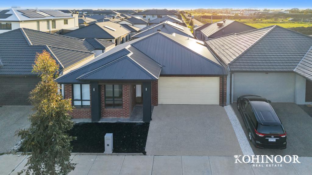 48 ORNAMENT AVE, TARNEIT, VIC 3029