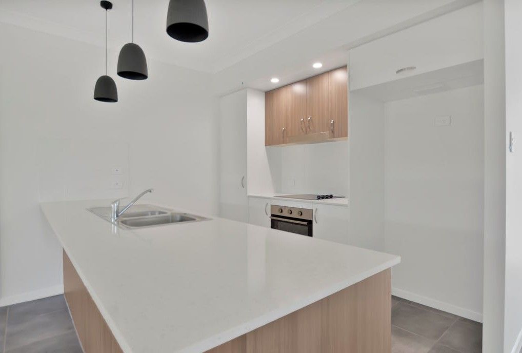 1/24 Grove Bvd, Mooloolah Valley, QLD 4553