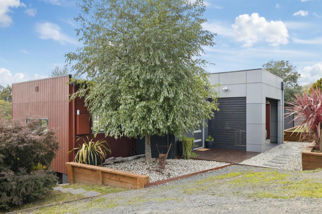 27 Bonnie Vale Dr, Howden, TAS 7054