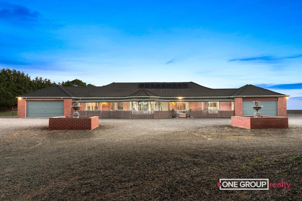 75 Captain Pearson Dr, Mickleham, VIC 3064