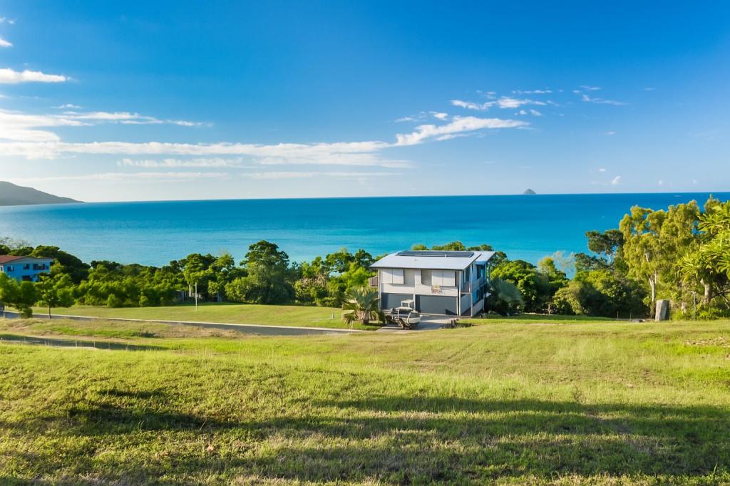 19 Gloucester Ave, Hideaway Bay, QLD 4800