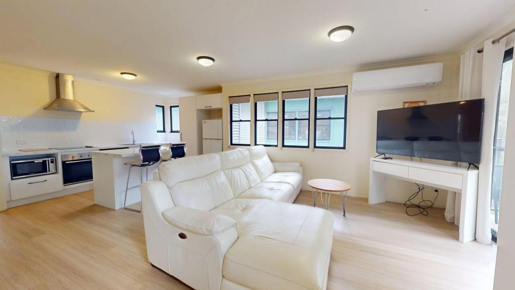 574/3 HILTON TCE, NOOSAVILLE, QLD 4566