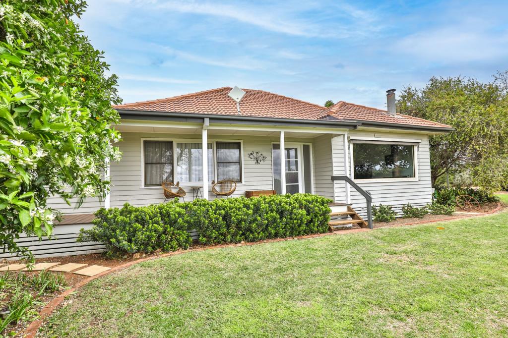 25 Scout Hall Rd, Red Cliffs, VIC 3496