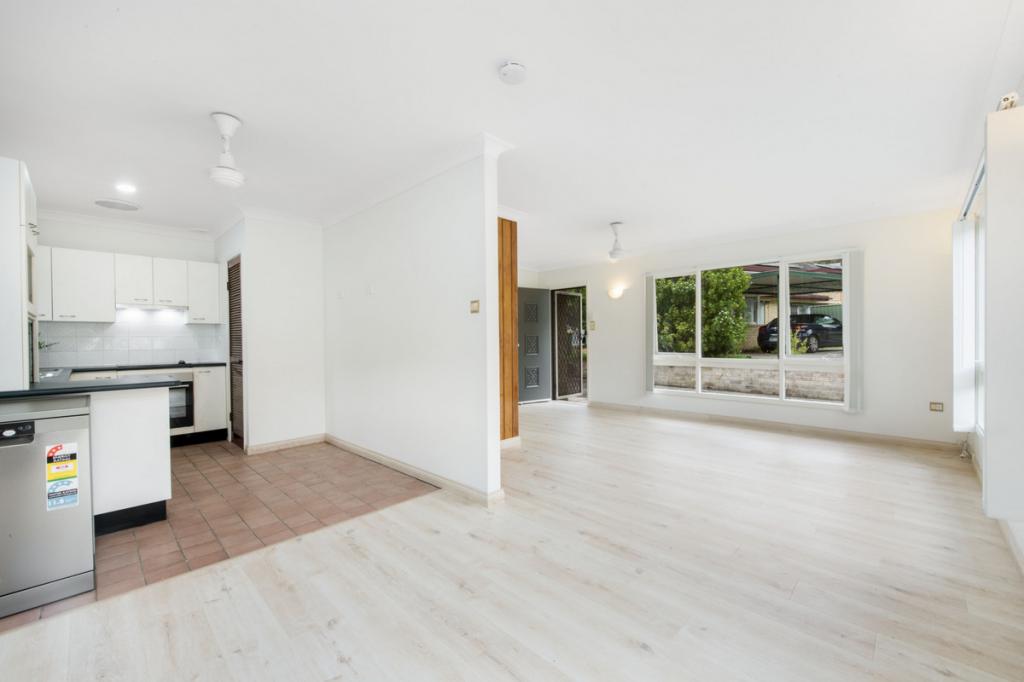 2 Vee Jay Pl, Tascott, NSW 2250