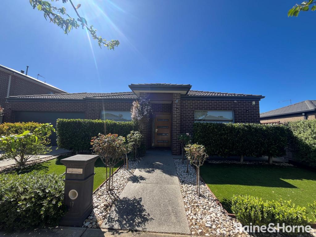 12 Pinnacle Way, Fraser Rise, VIC 3336