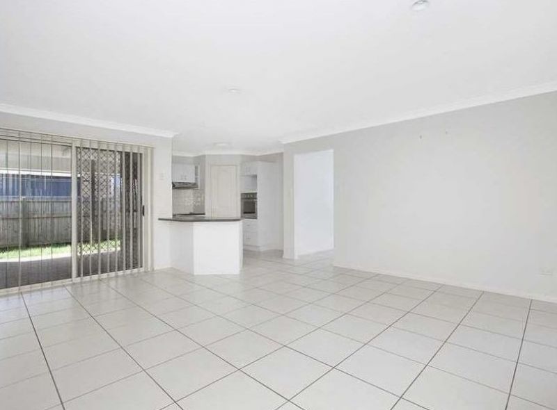 48 Summerhill Dr, Morayfield, QLD 4506