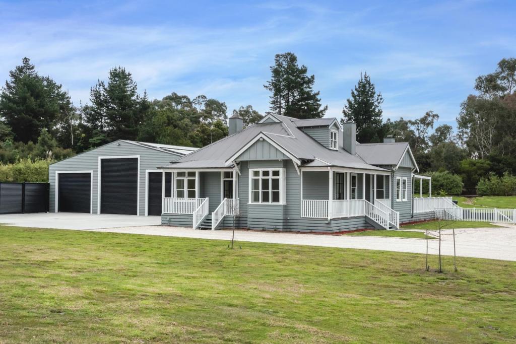 97 West Rd, Langwarrin South, VIC 3911