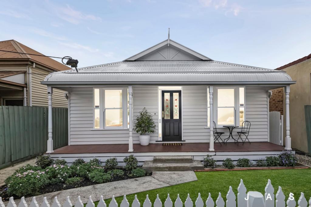 158 Pilgrim St, Seddon, VIC 3011