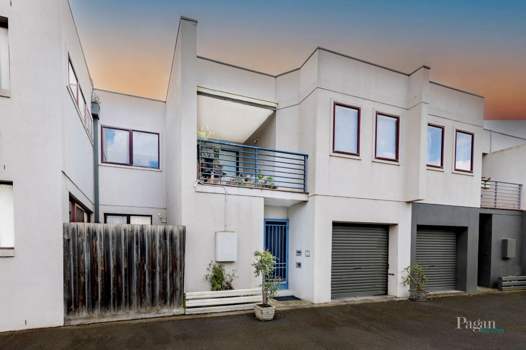Contact Agent For Address, Kensington, VIC 3031