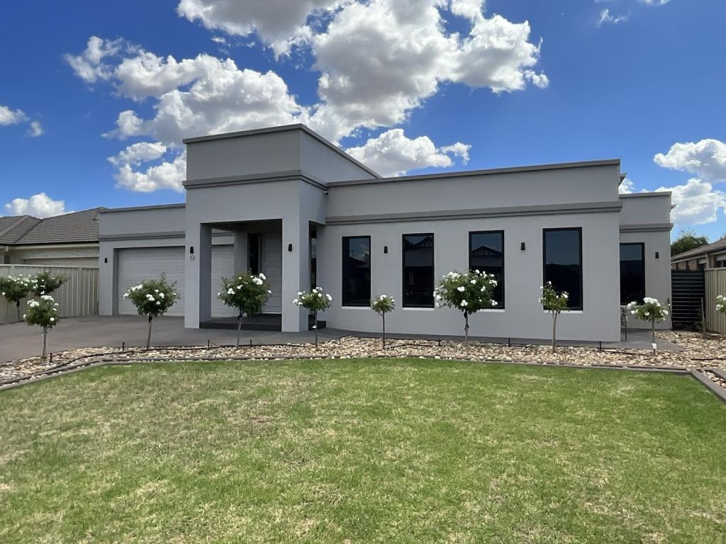 12 Verri St, Griffith, NSW 2680