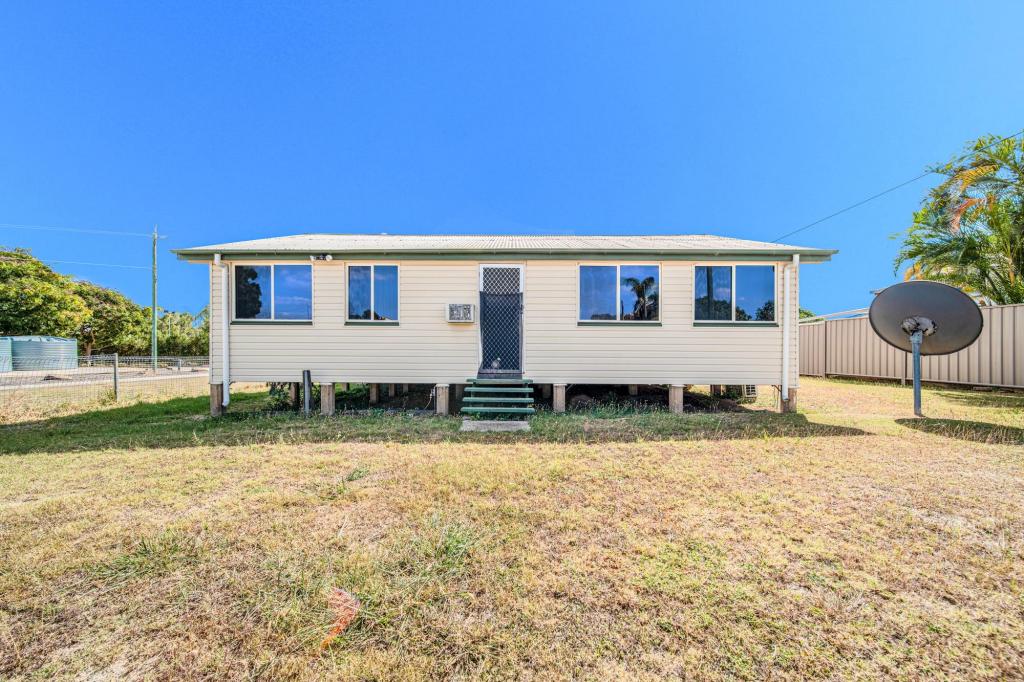 11 Brooks St, Emerald, QLD 4720