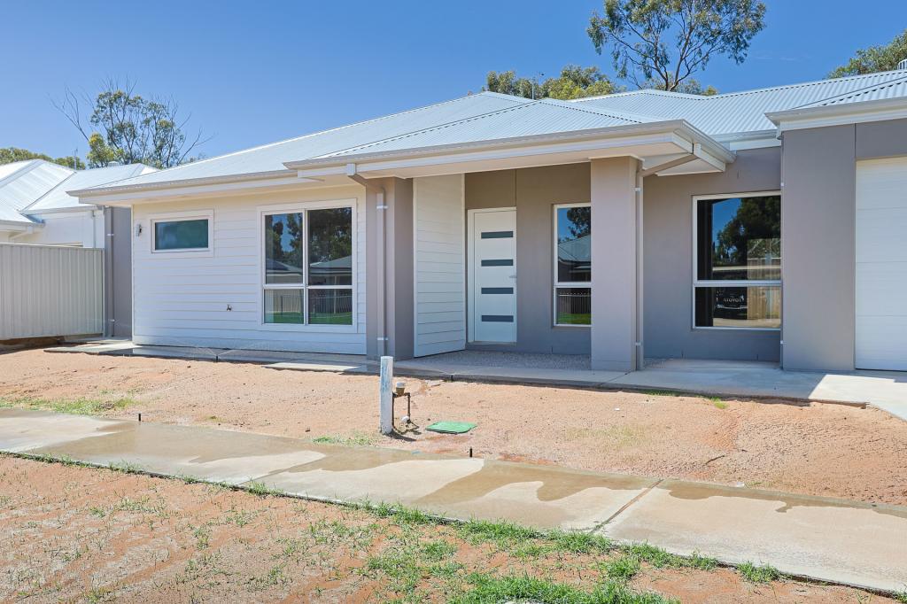 73 RONALD ST, ROBINVALE, VIC 3549